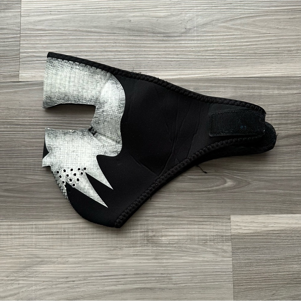 3 for $20 ✨ Skull Cold weather motorcycle mask / ski snowboard mask neoprene